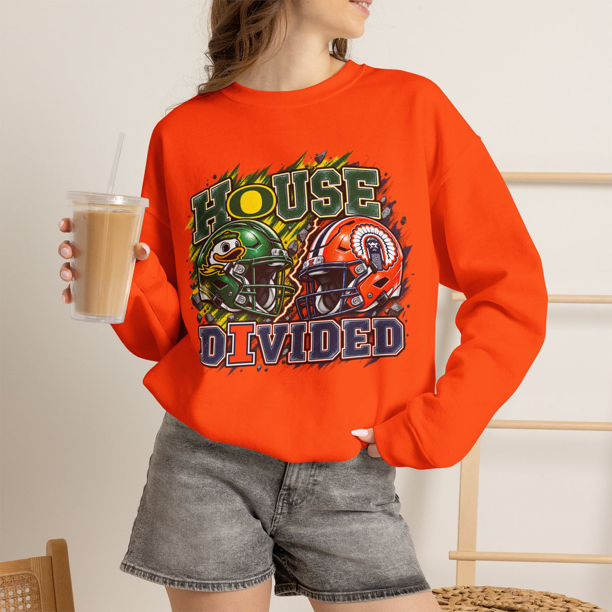 House Divided Graphic Crewneck Sweatshirt - Oregon vs. Illinois