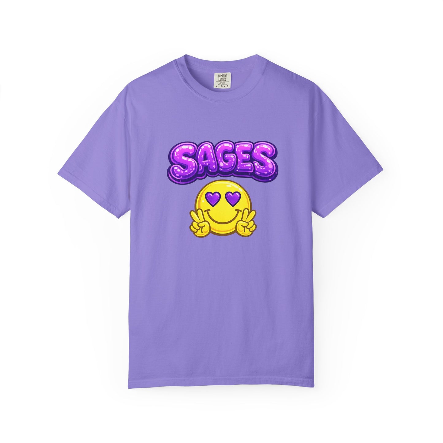 SAGES Smiley Heart-Eyes T-Shirt — Cute Emoji Graphic Tee