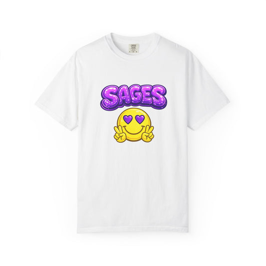 SAGES Smiley Heart-Eyes T-Shirt — Cute Emoji Graphic Tee